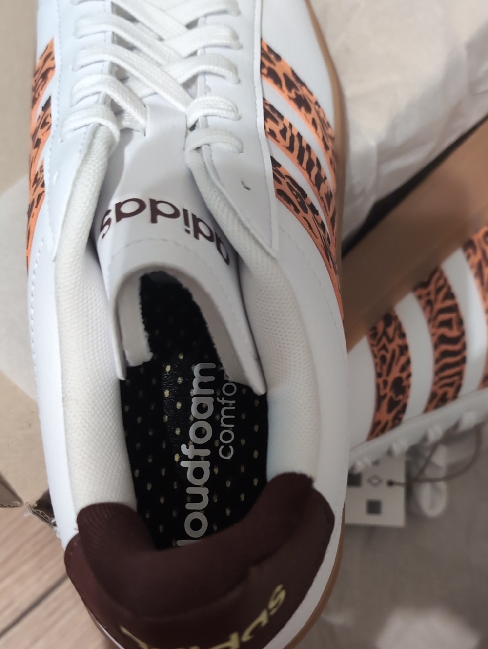 Adidas White Sneakers with Leopard Stripes and - Picture 7 of 7